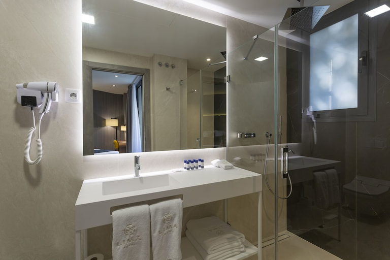 Bathroom 4, Hotel Lima - Adults Recommended, Málaga