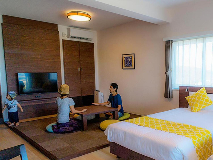 Bedroom 2, Hotel Sunset Hill - Vacation STAY 94796v, Onna