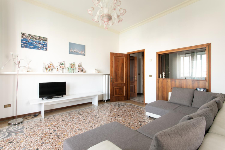 Others 4, Casa Franca, Venezia