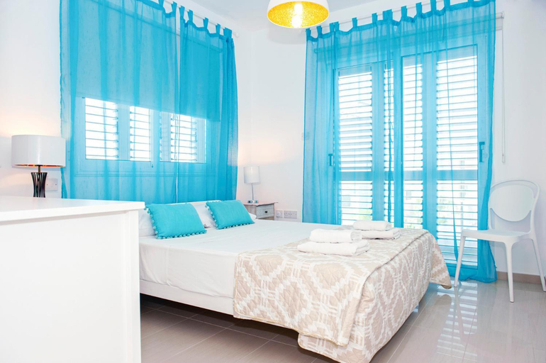 3, Nissini Nero, 3 bedroom villa with private pool, 5 min to the beach