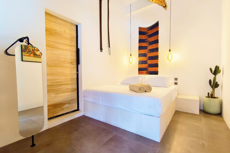 Bedroom 1, Corner House, Badung