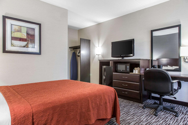 Bedroom 10