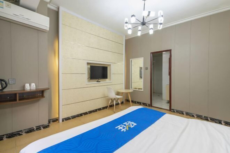 Bedroom 5, Lanfeng Hotel, Sanya