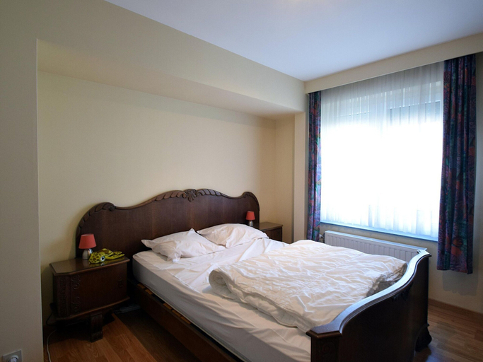 Bedroom 2, Private Garden Near Sea, West-Vlaanderen