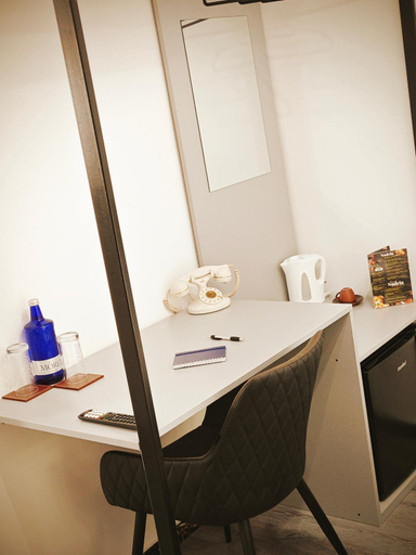 Others 4, Jakz Hotel, Recklinghausen