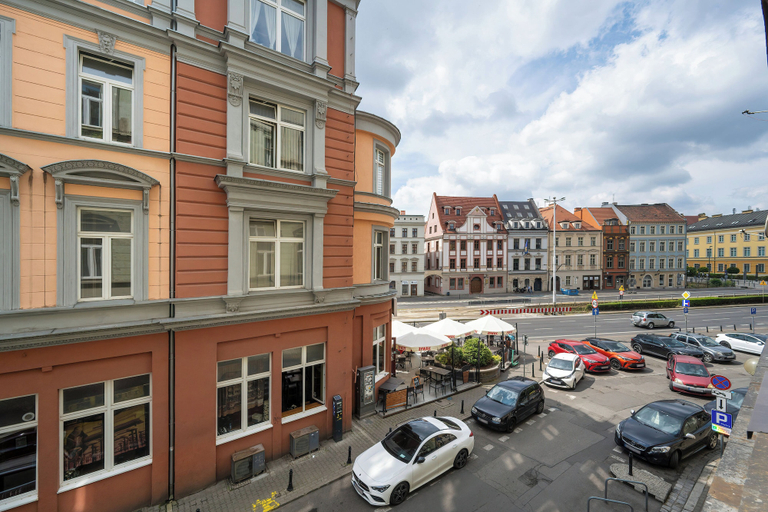 Exterior & Views 2, Cozy Apartment for 8 by Renters, Środa Śląska