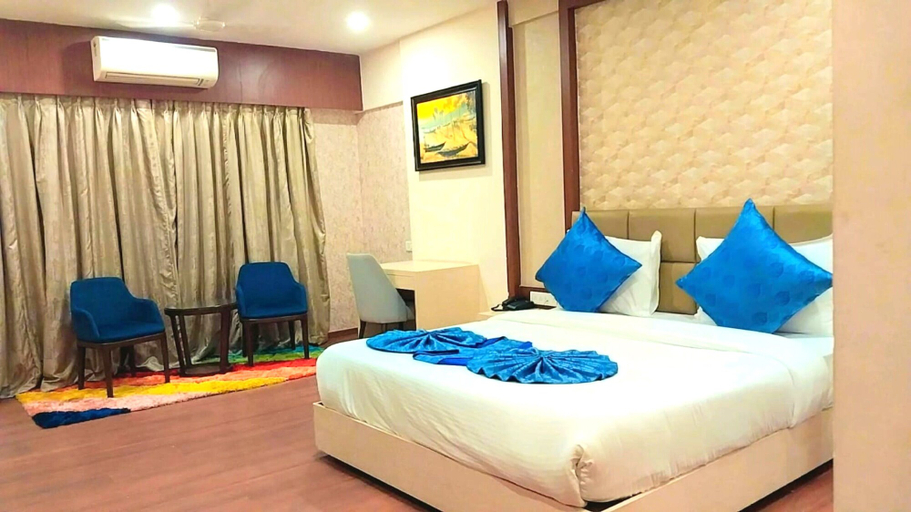 Bedroom 2, Hotel Swamiraj, Mumbai Suburban