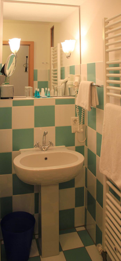 Bathroom 4, Hotel Agneshof Nürnberg, Nürnberg