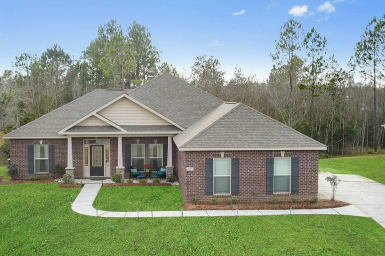 Spacious 3BR Condo in Ocean Springs, Jackson