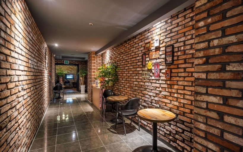 Others 3, Bundang Yatap Hotel You and Me, Seongnam