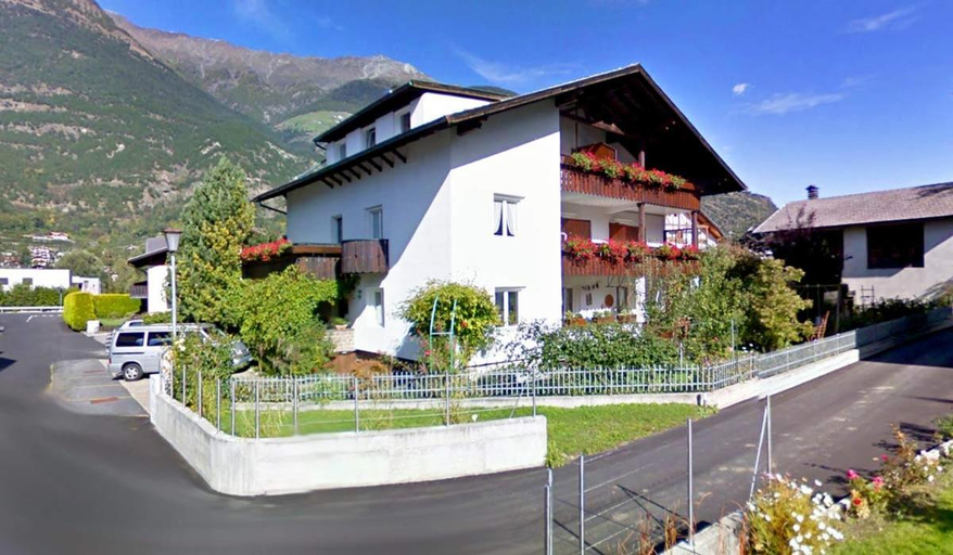 Others 5, Haus Schlossblick, Bolzano
