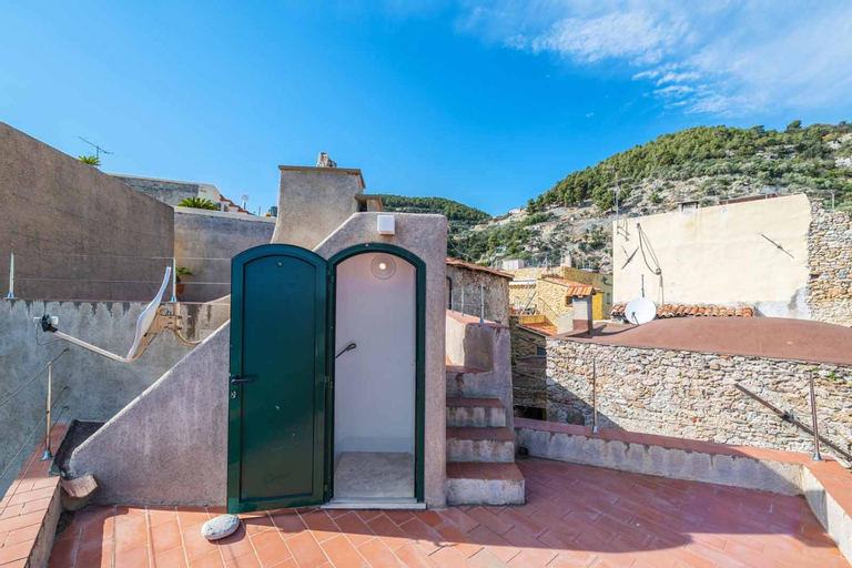 Exterior & Views 1, Dimore Saracene, Savona