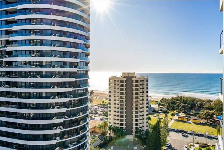 Exterior & Views, Ocean views in the heart of Broadbeach, Gold Coast