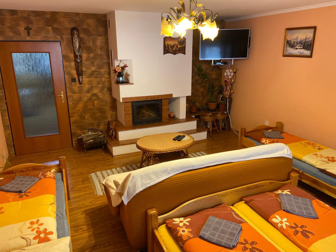Others 5, Privat u Zdenky, Tvrdošín