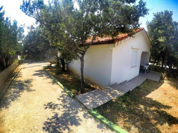 Others 4, Apartmani Leskovar, Pag