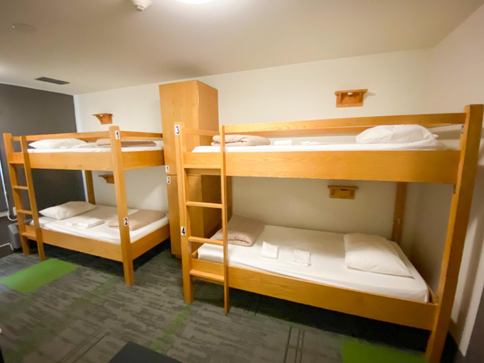 Bedroom 3, HI Calgary City Centre Hostels, Division No. 6