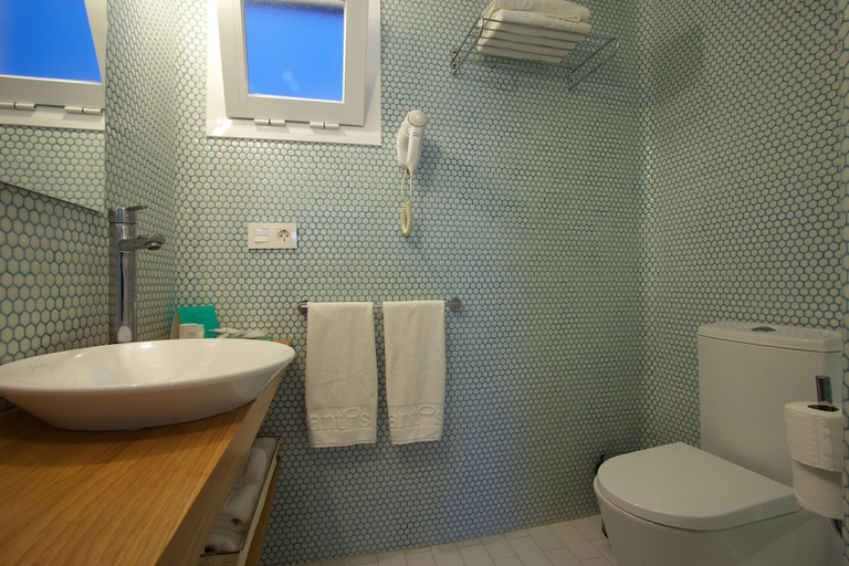 Bathroom 5, AMA Ibiza Beachfront Suites - Adults Only, Baleares