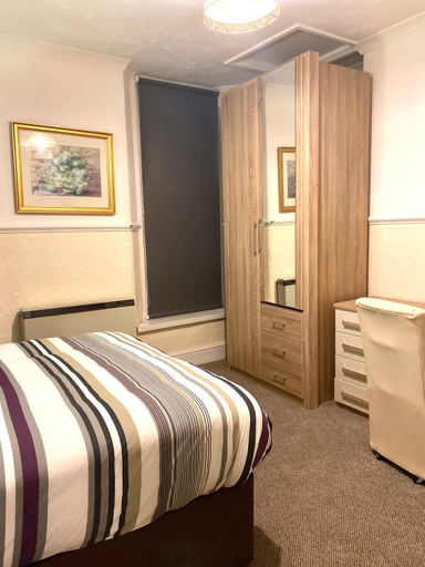 Others 5, Seaford Lodge Apartments, North Somerset