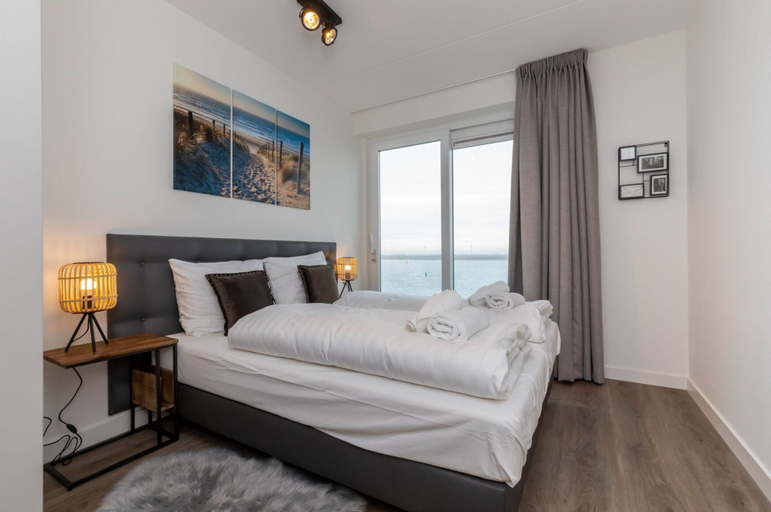 Room 4, Apartment in Sint-Annaland by Oosterschelde, Tholen