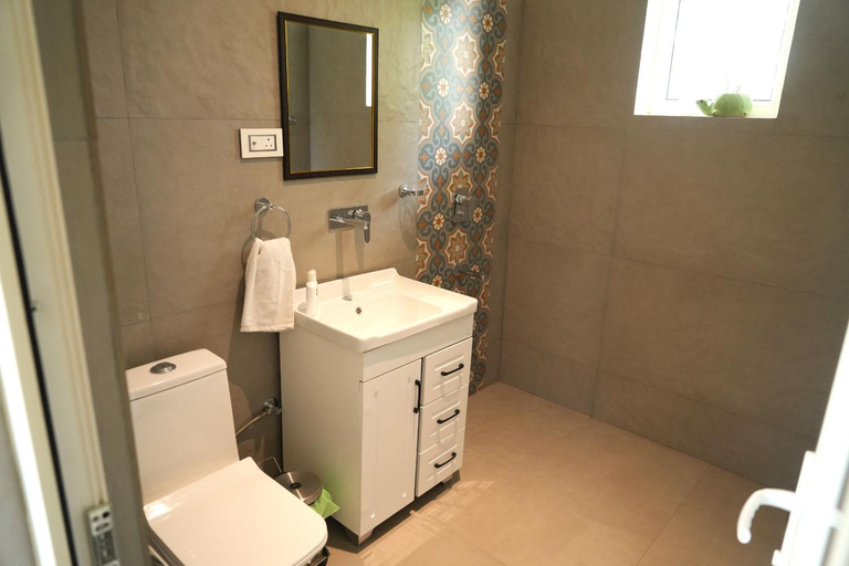 Bathroom 4, Rustic Roots Farm Stay, Amritsar