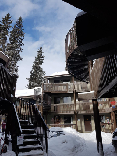 Others 5, Banff International Hostel, Division No. 15