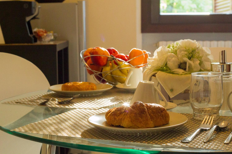 Others 2, B&B GARDA IN, Brescia