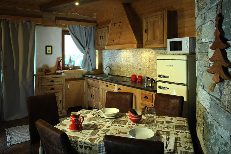 Others 4, Aparthotel Foyer d'antan SUITE con caminetto hammam o vasca idromassaggio, Aosta