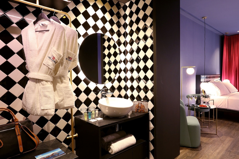 Bathroom 4, Axel Hotel Madrid - Adults Only, Madrid