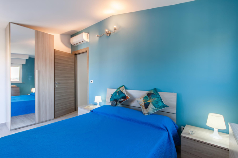 Room 2, Casa Golf a 200 mt Dal Mare, Syracuse