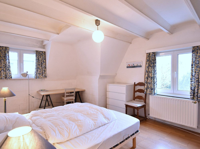 Bedroom 4, Home in Belle Epoque De Haan, West-Vlaanderen