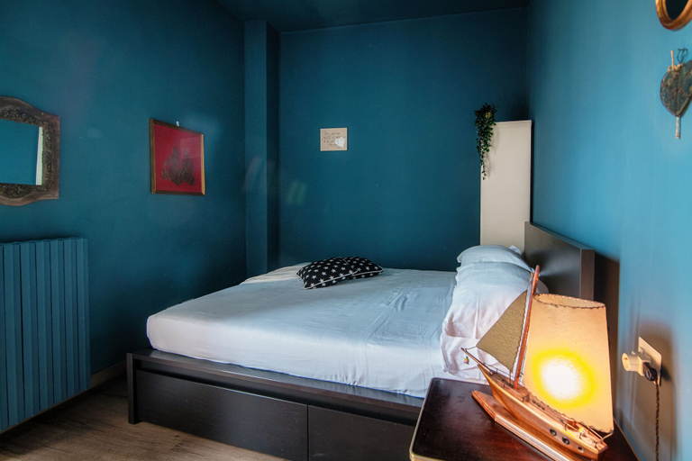 Room 4, Glamour, Como