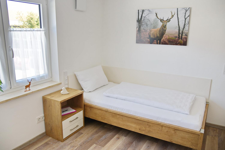 Bedroom 4, Boardinghouse Jungwirth-Wohnzeit, Eichstätt