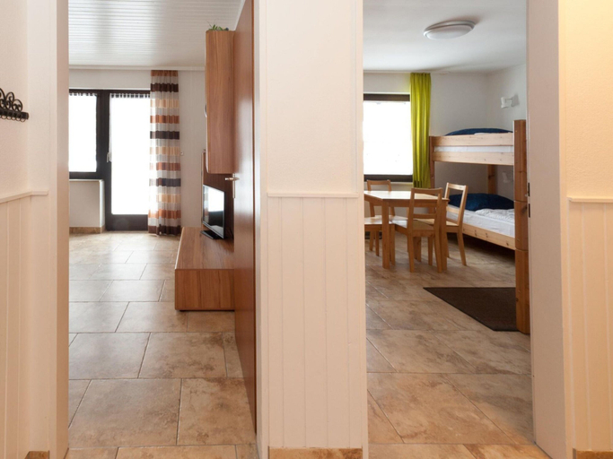 Others 5, Apartment mit Spielbereich, Ostallgäu