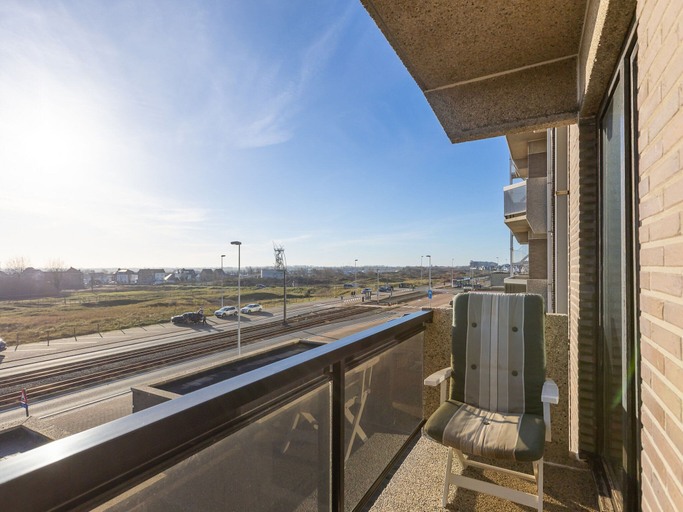 Others 4, Apartment With Parking and Panoramic sea View, West-Vlaanderen