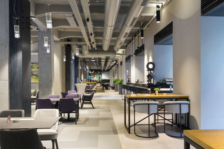 Food & Drinks 5, Hotel Mona Plaza, Belgrade