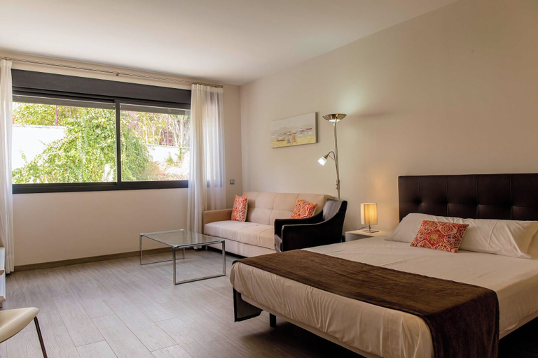 Bedroom 4, BLUESEA Dimona Suites, Málaga