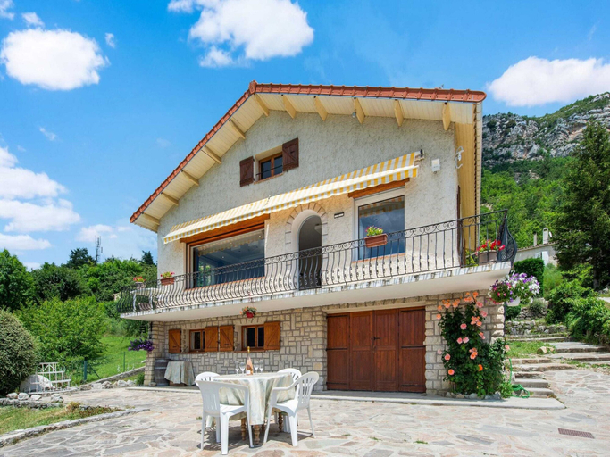 Exterior 3, Holiday Home in Saint-julien-du-verdon With Garden, Alpes-de-Haute-Provence