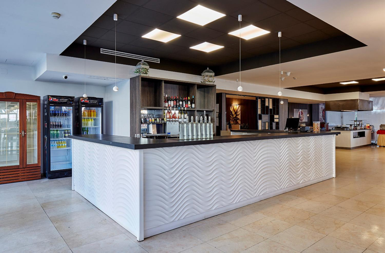 Food & Drinks 5, Hotel Surf Mar, Girona