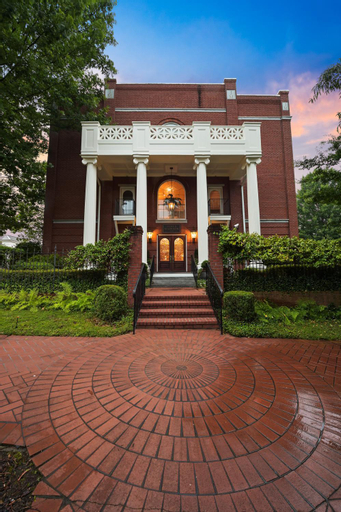 The James Madison Inn, Morgan