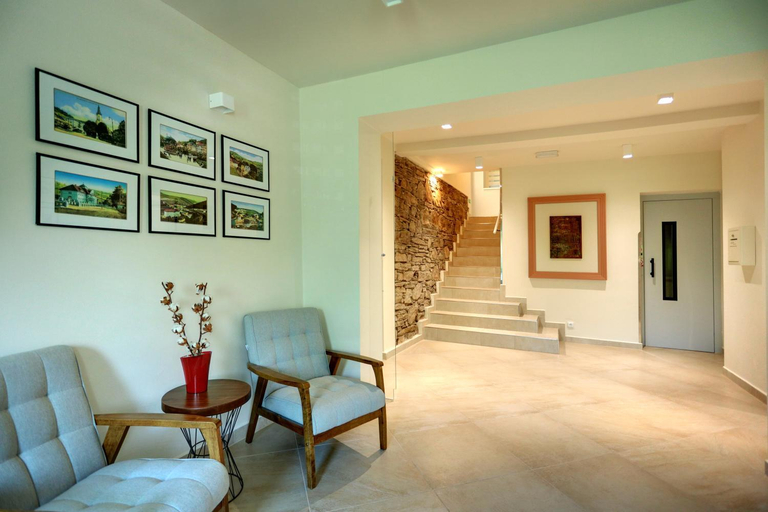 Public Area 3, Apartmány Adam, Karlovy Vary