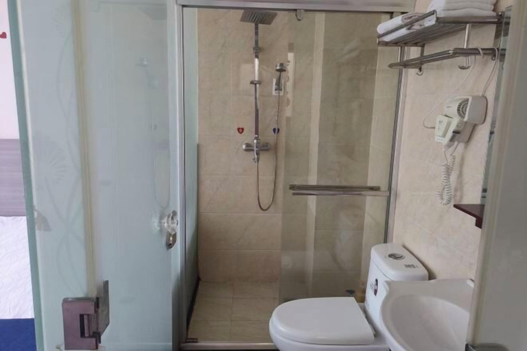 Bathroom 3, Mingxuan Inn, Nanping