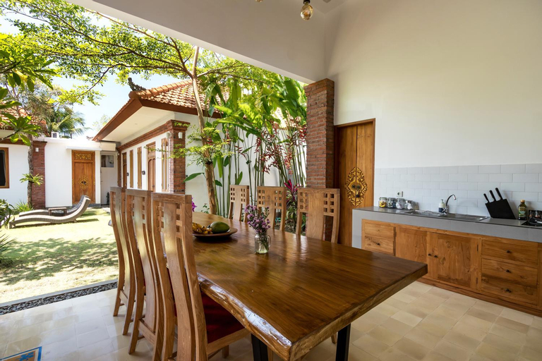 Dining Room 26