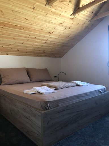 Others 3, Aqualux apartments, Irig