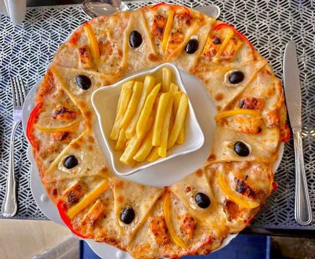 Food & Drinks 8