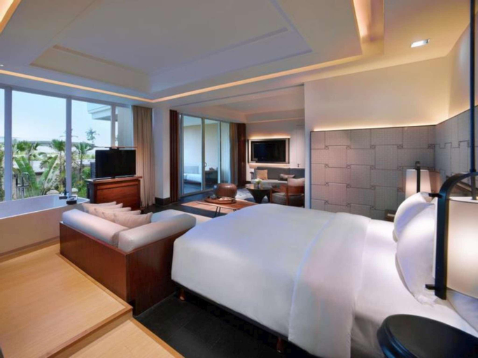 Bedroom 24