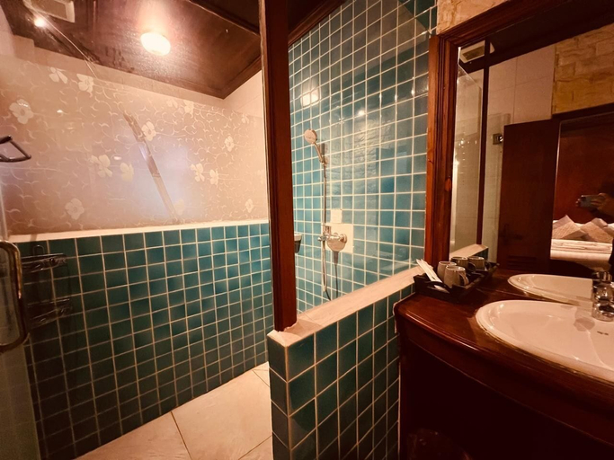 Bathroom 4, Pumalin Villa, Luang Prabang