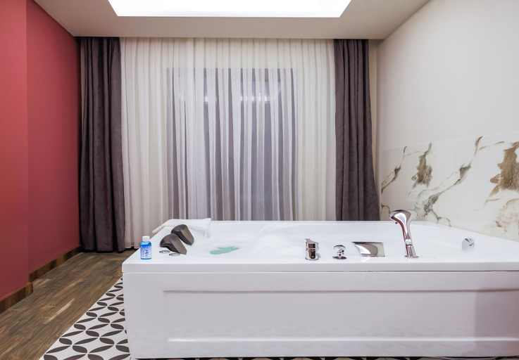 Bathroom 5, QUERENCİA Suit Hotel, Ardeşen