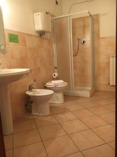 Others 5, Camere Rufino A POCHI CHILOMETRI DAL CENTRO DI PERUGIA E DA ASSISI, Perugia