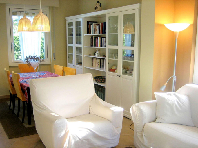 Bedroom 2, Villa in Lazise With Lake Garda Views, Verona