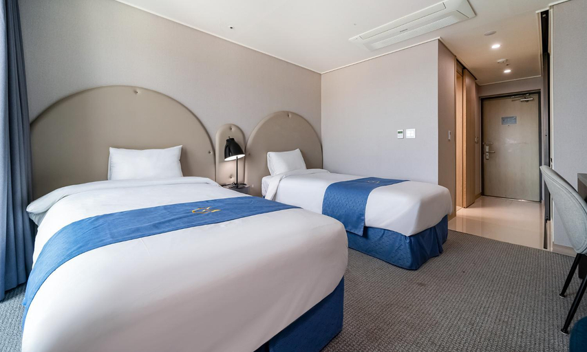 Bedroom 3, GOLDEN TULIP ESSENTIAL NAMGANG, Jinju